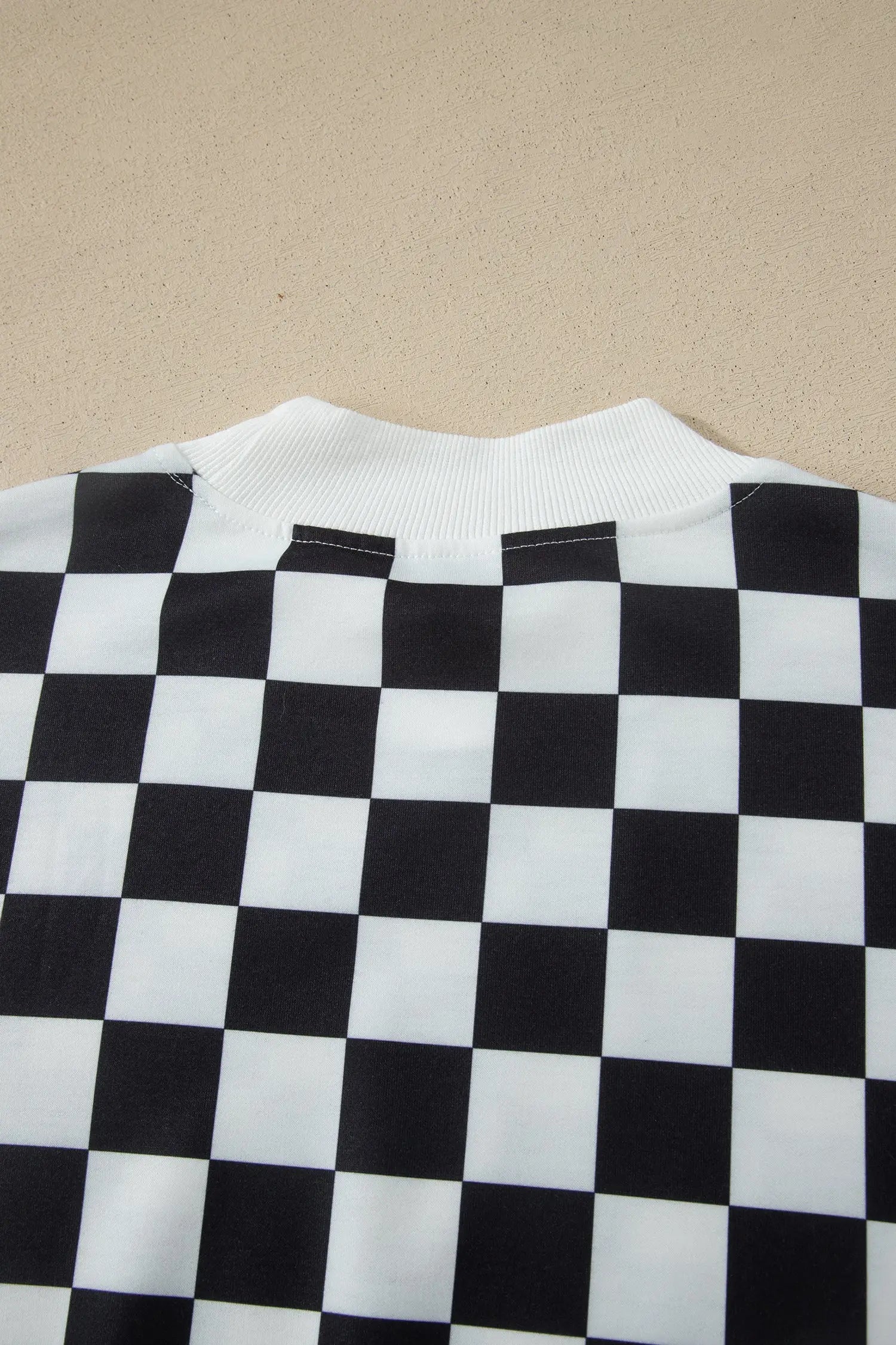 Checkered colour block trim mock neck short set outfit sets