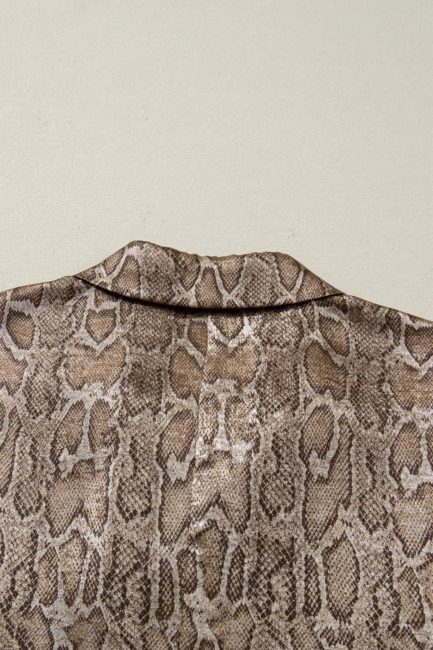 Polo collar metallic blouse styled with linen trousers — holiday look | Fashionfitz