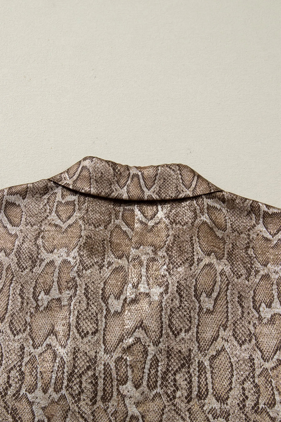 Polo collar metallic blouse styled with linen trousers — holiday look | Fashionfitz
