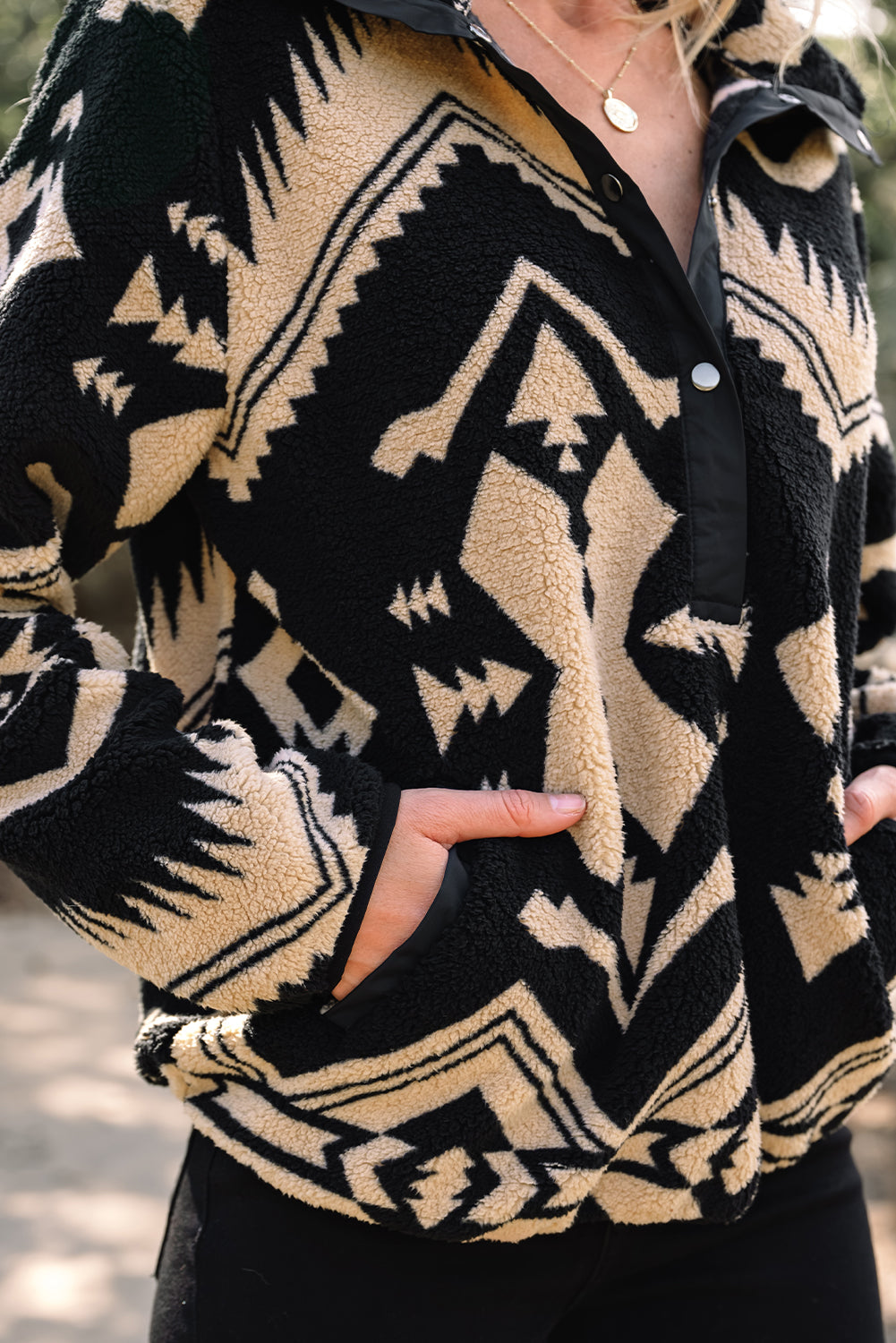 Aztec Pattern Plush Sweatshirt – Half Zip