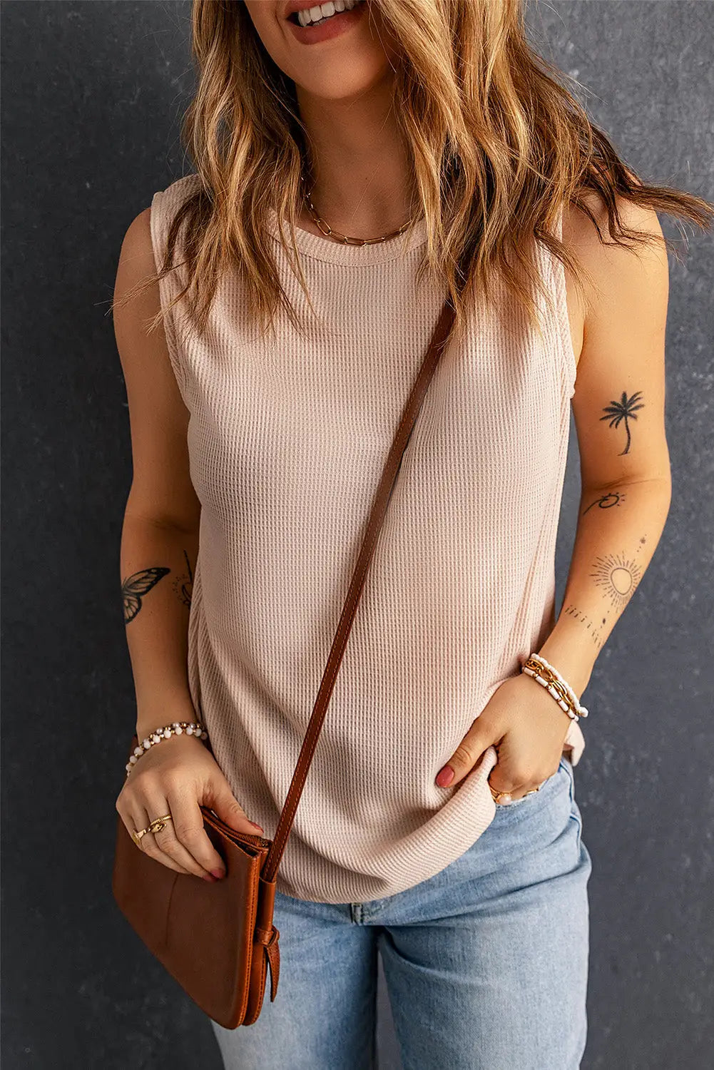 Apricot crew neck waffle tank top - s /