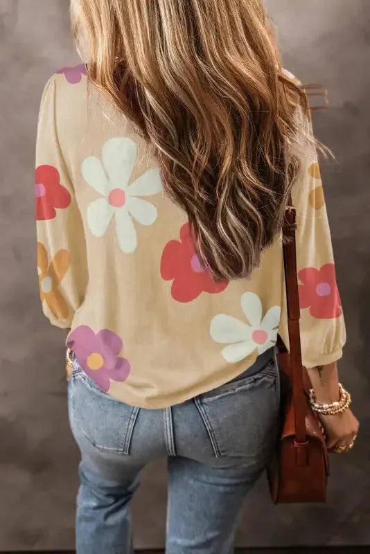 Apricot Cute Flower Print Bracelet Sleeve Top - Fashionfitz