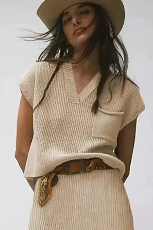 Apricot V-Neck Sweater - Ribbed Cap Sleeve - Fashionfitz