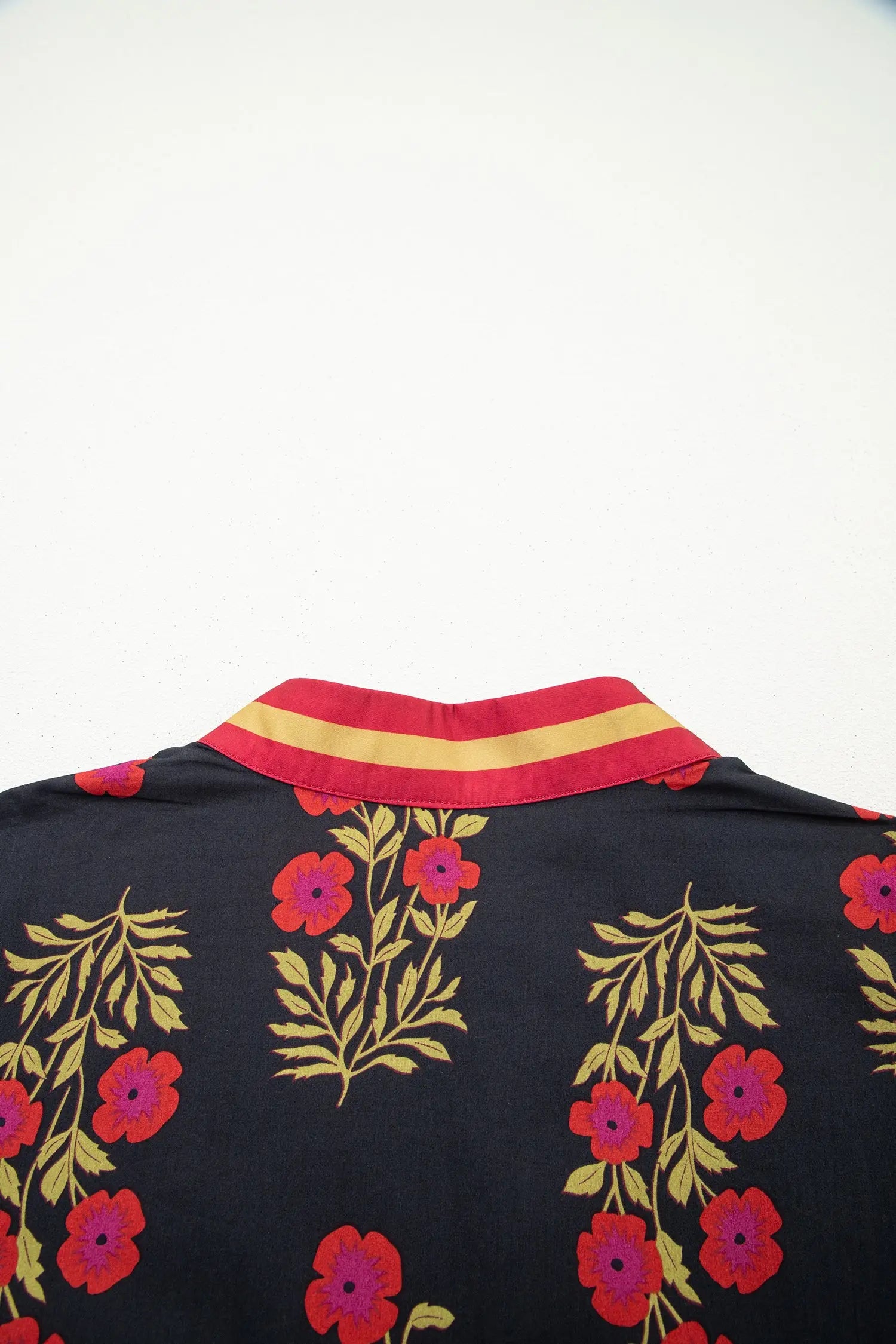 Plus size floral ricrac trim cotton blouse puff sleeve v neck colourblock blouses