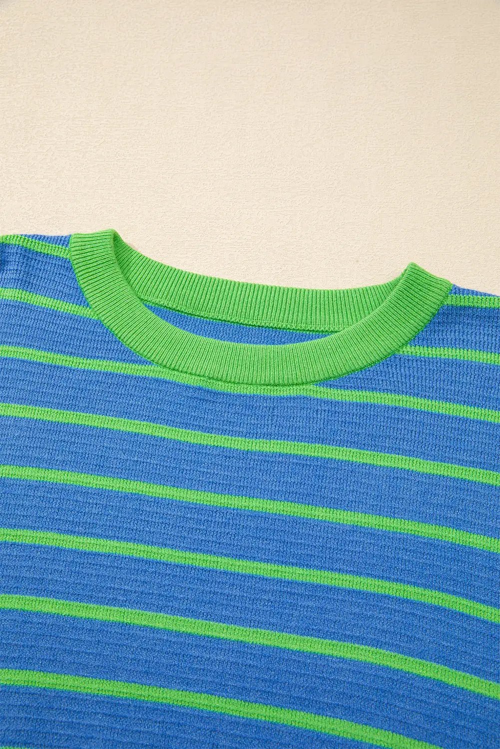 Stripe hug sweater - stylish loose fit | cozy design