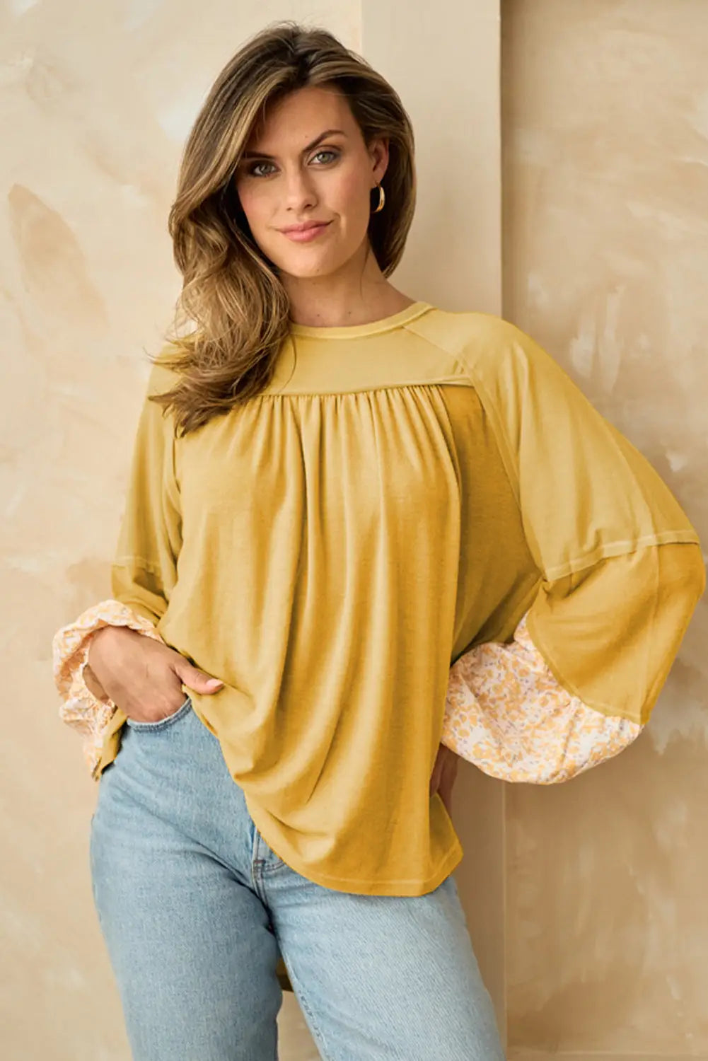 Beige floral balloon sleeve exposed seam blouse - blouses & shirts