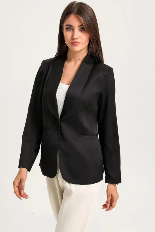 Black collared neck single breasted blazer with pockets - blazers