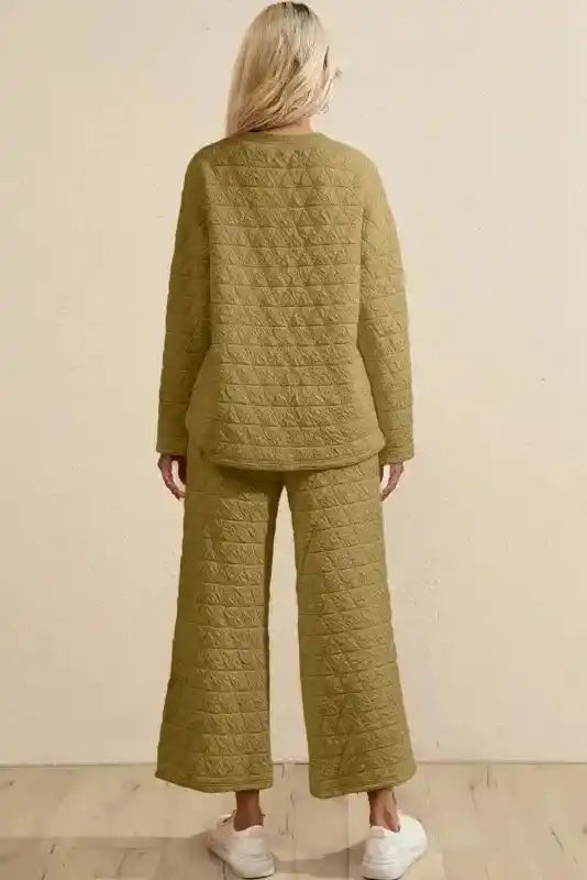 Back view of olive green quilted loungewear set featuring relaxed fit and diamond-stitched texture for modern comfort.