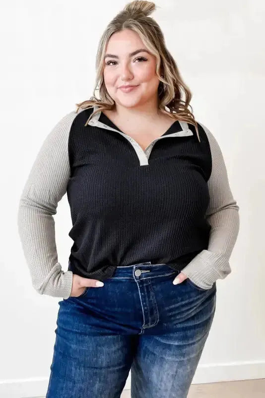 Black Color Contrast Waffle Knit Buttoned Plus Size Top - Fashionfitz