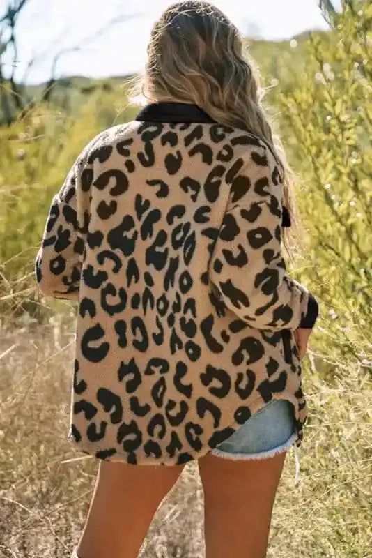 Black Contrast Trimmed Leopard Teddy Shacket - Fashionfitz