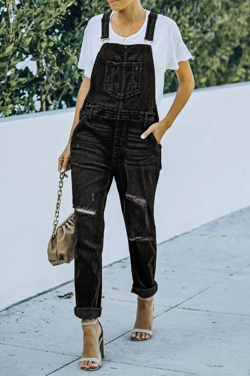 Black distressed bib denim overalls - s / 71% cotton + 27.5% polyester + 1.5% elastane - jeans