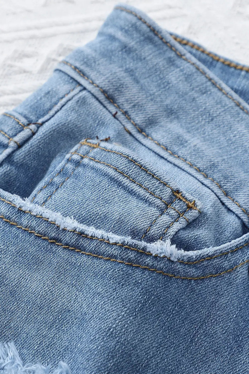 Black distressed boyfriend denim pants - jeans