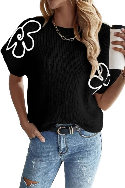 Black flower embroidery sweater tee