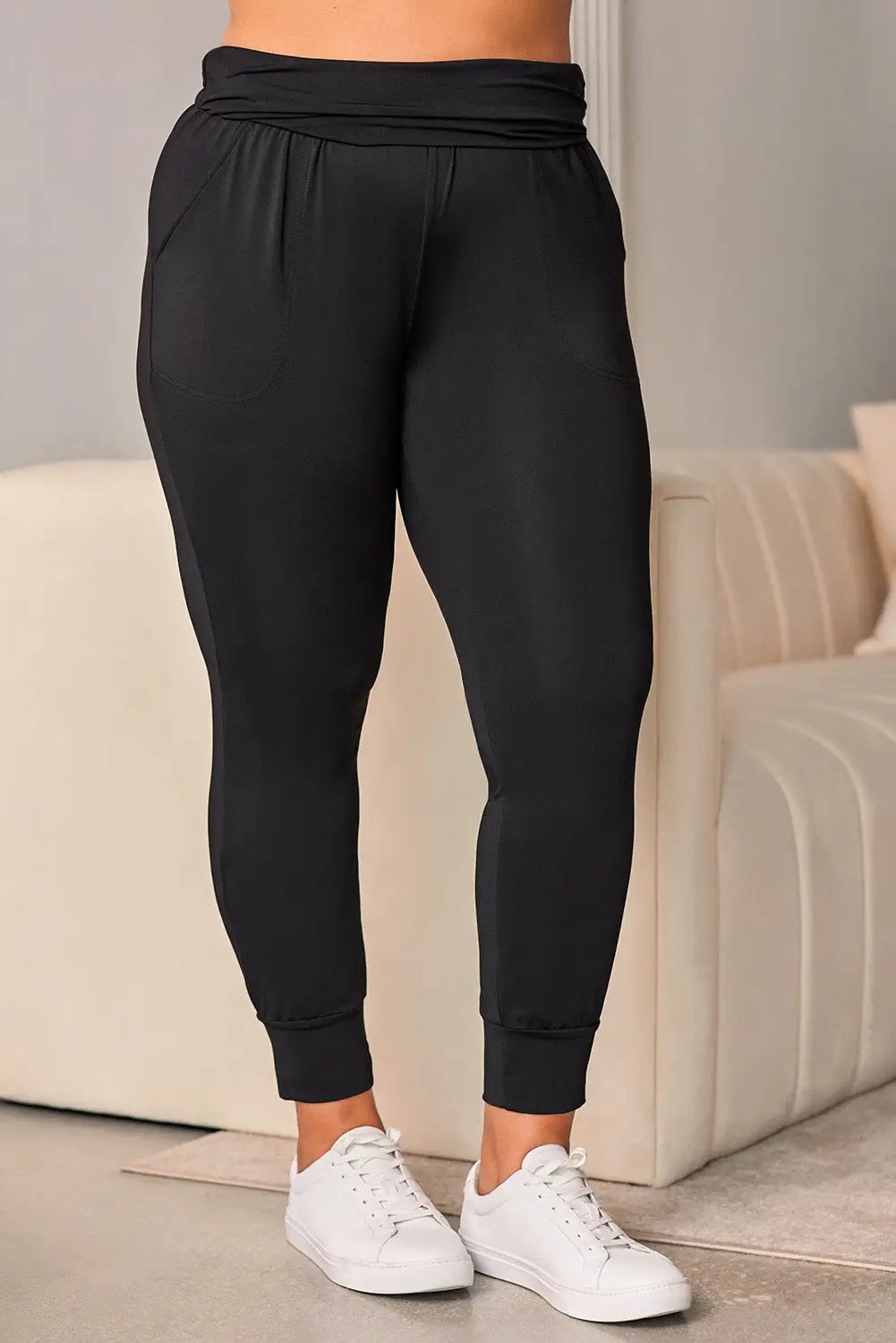 Black high waist pleated pocket leggings - 1x / 90% polyester + 10% elastane