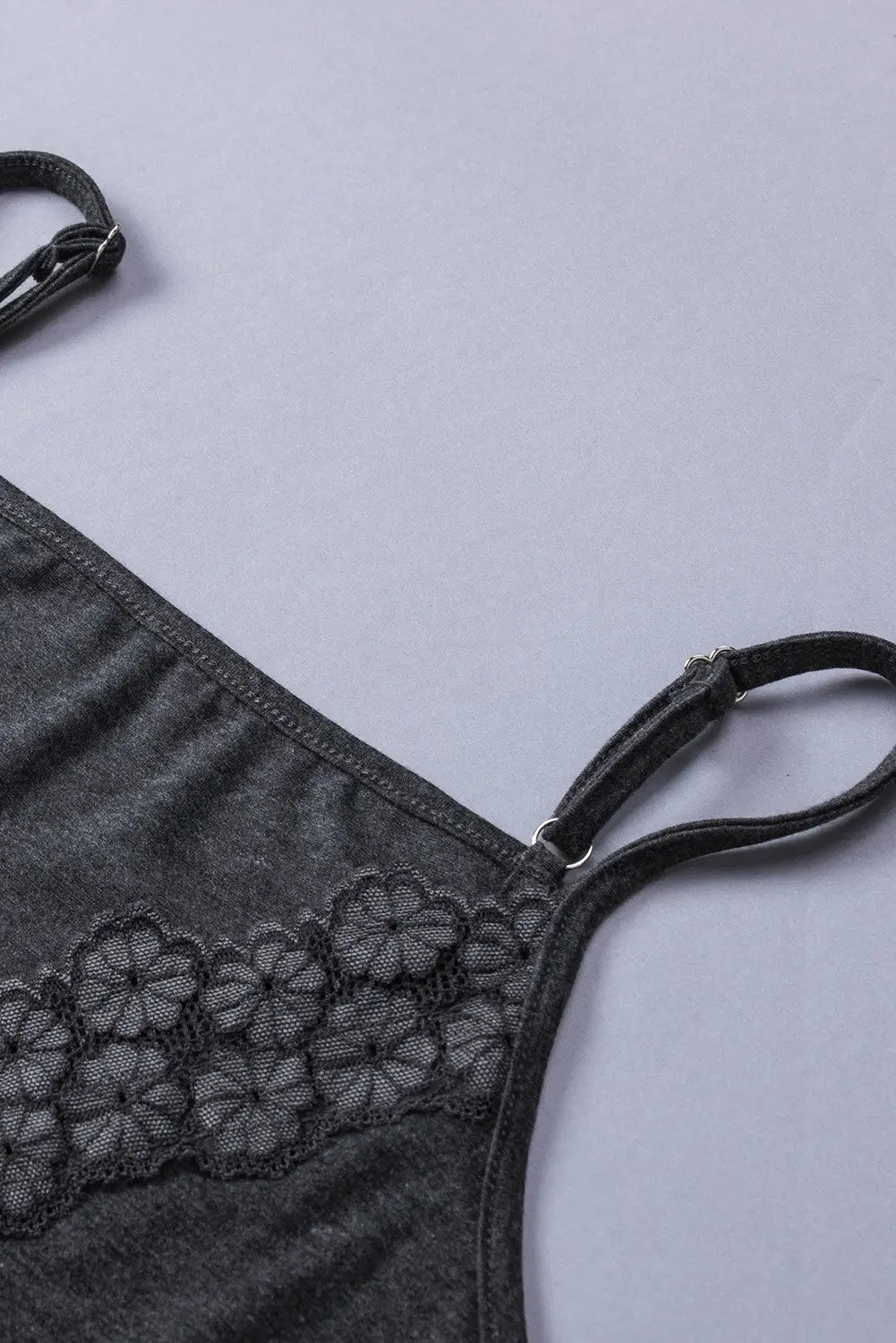Black lace splicing v neck cami top - tank tops