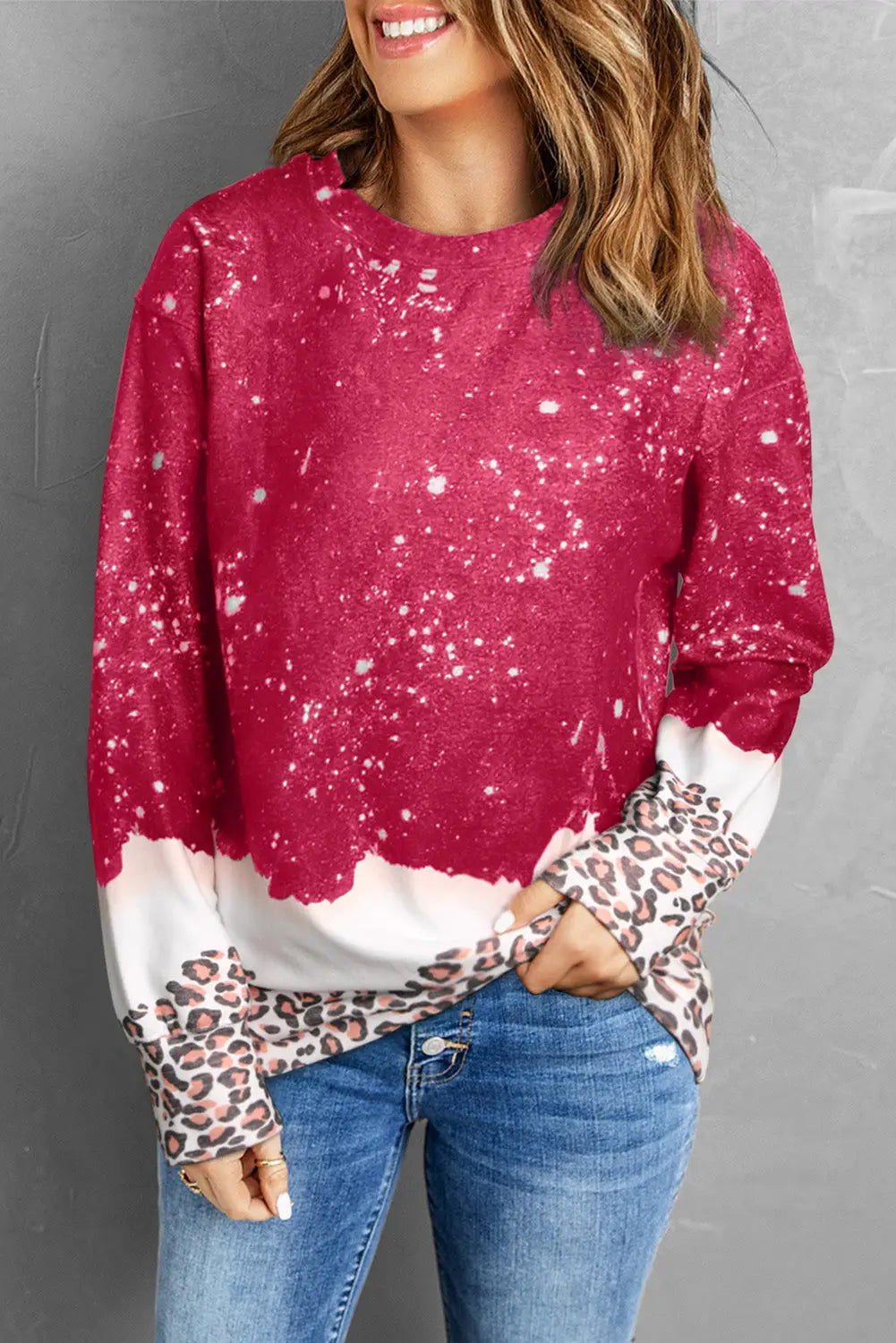 Black leopard bleached pullover sweatshirt - red / s /