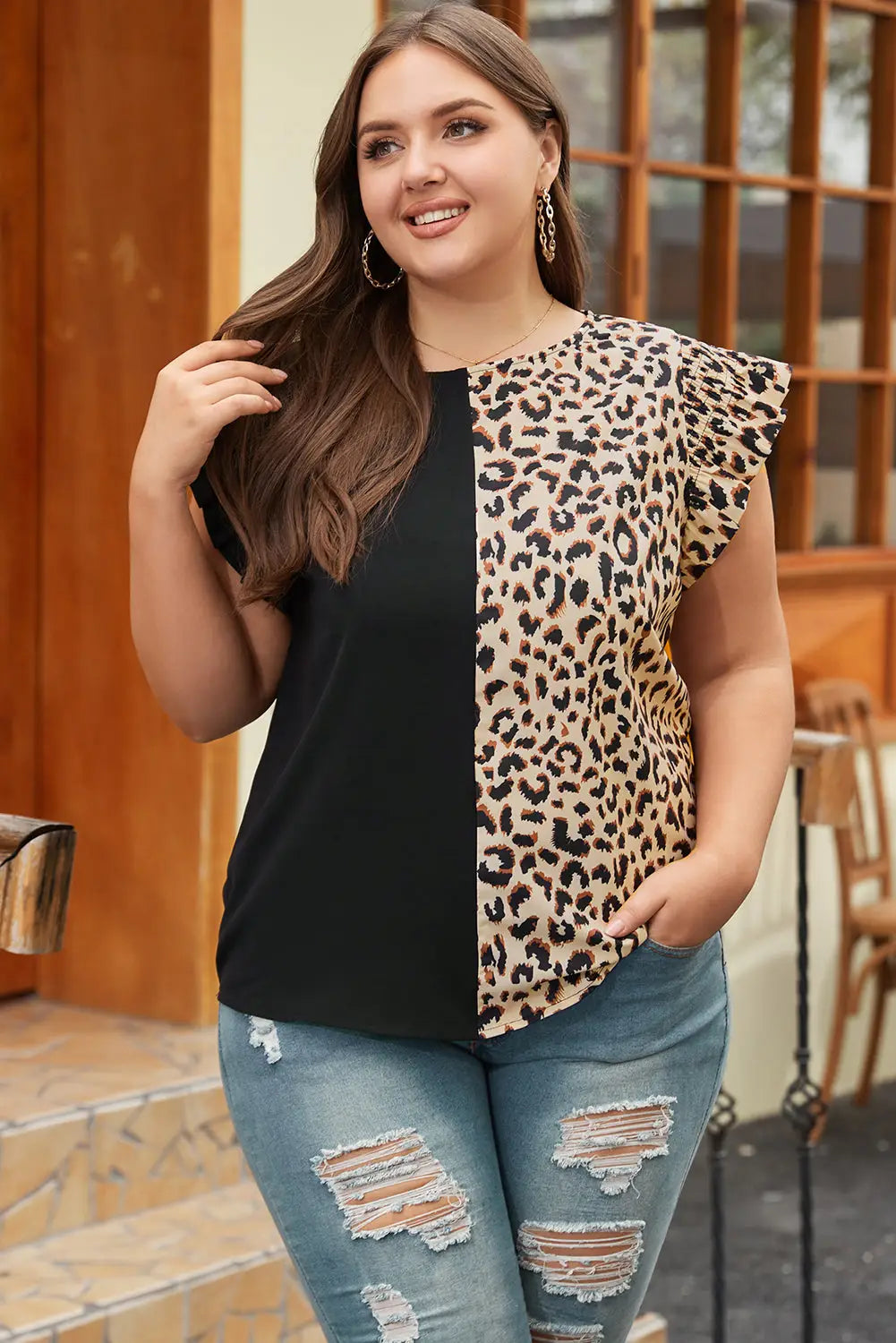 Black leopard contrast block flutter sleeve plus size top - 1x / 100% polyester