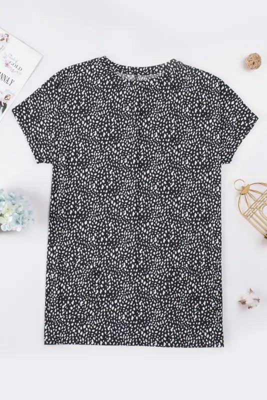 Black leopard print side pockets tunic top - t-shirts