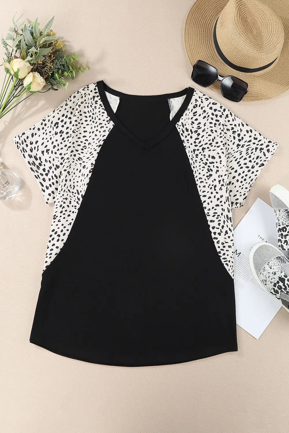 Black leopard sleeves color block v neck t-shirt - tops