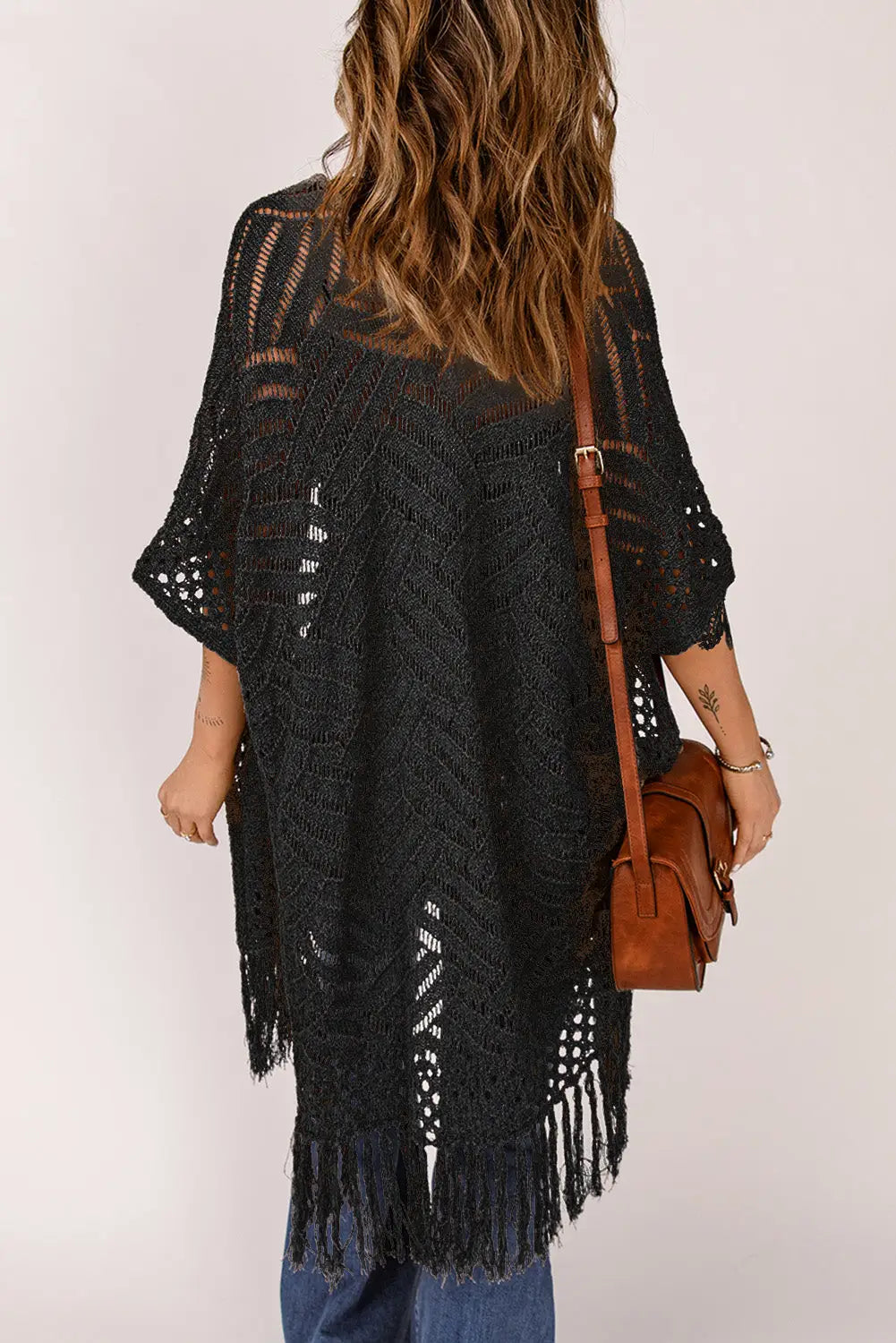 Black loose knitwear kimono with slits - one size / 75% acrylic + 25% polyamide - kimonos