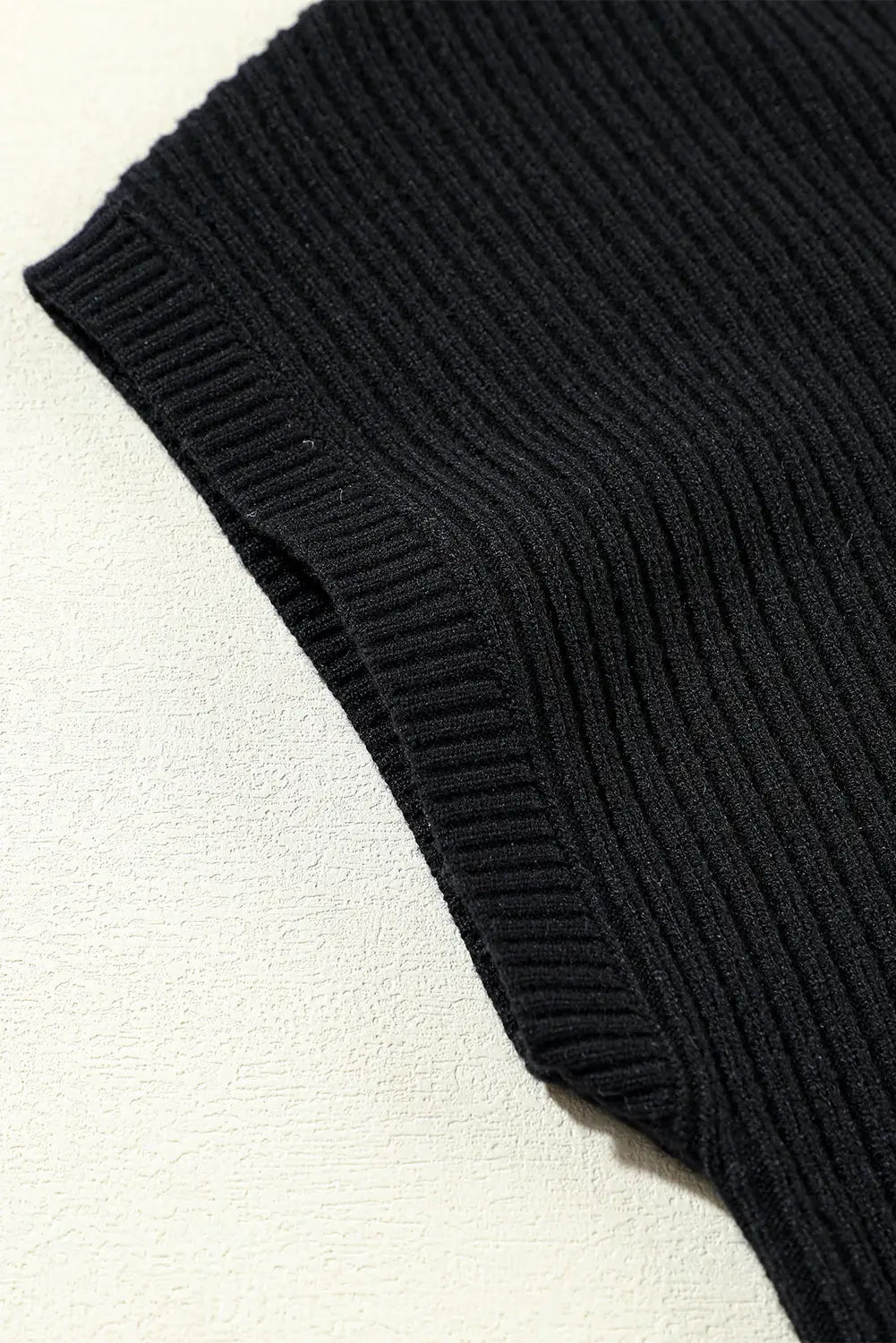 Black patch pocket ribbed knit short sleeve sweater - tops