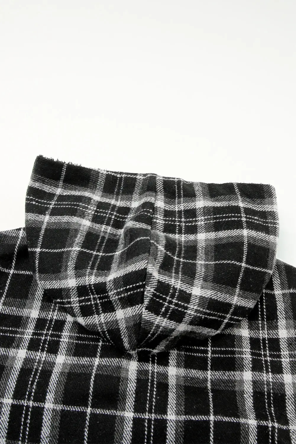 Black plaid pattern sherpa lined hooded shacket - shackets