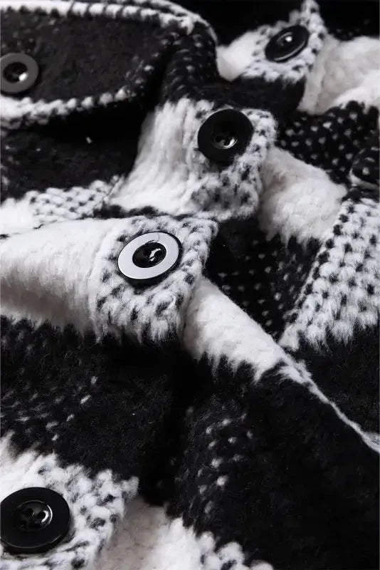 Black Plaid Textured Flap Pocket Shacket - Fashionfitz