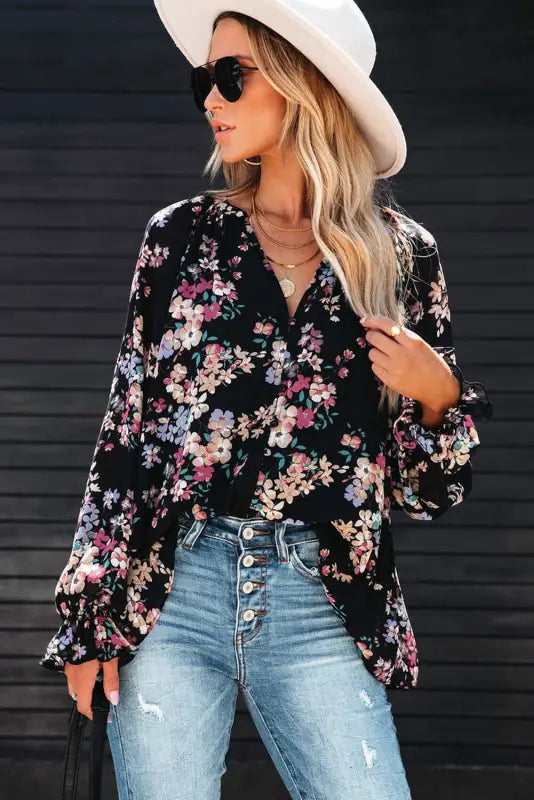 Black plus size floral print lace splicing short sleeve blouse