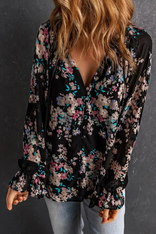 Black plus size floral print lace splicing short sleeve blouse