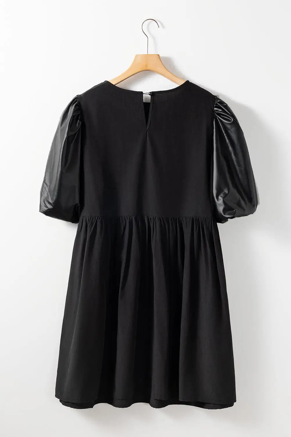 Black plus size half puff sleeve swing dress