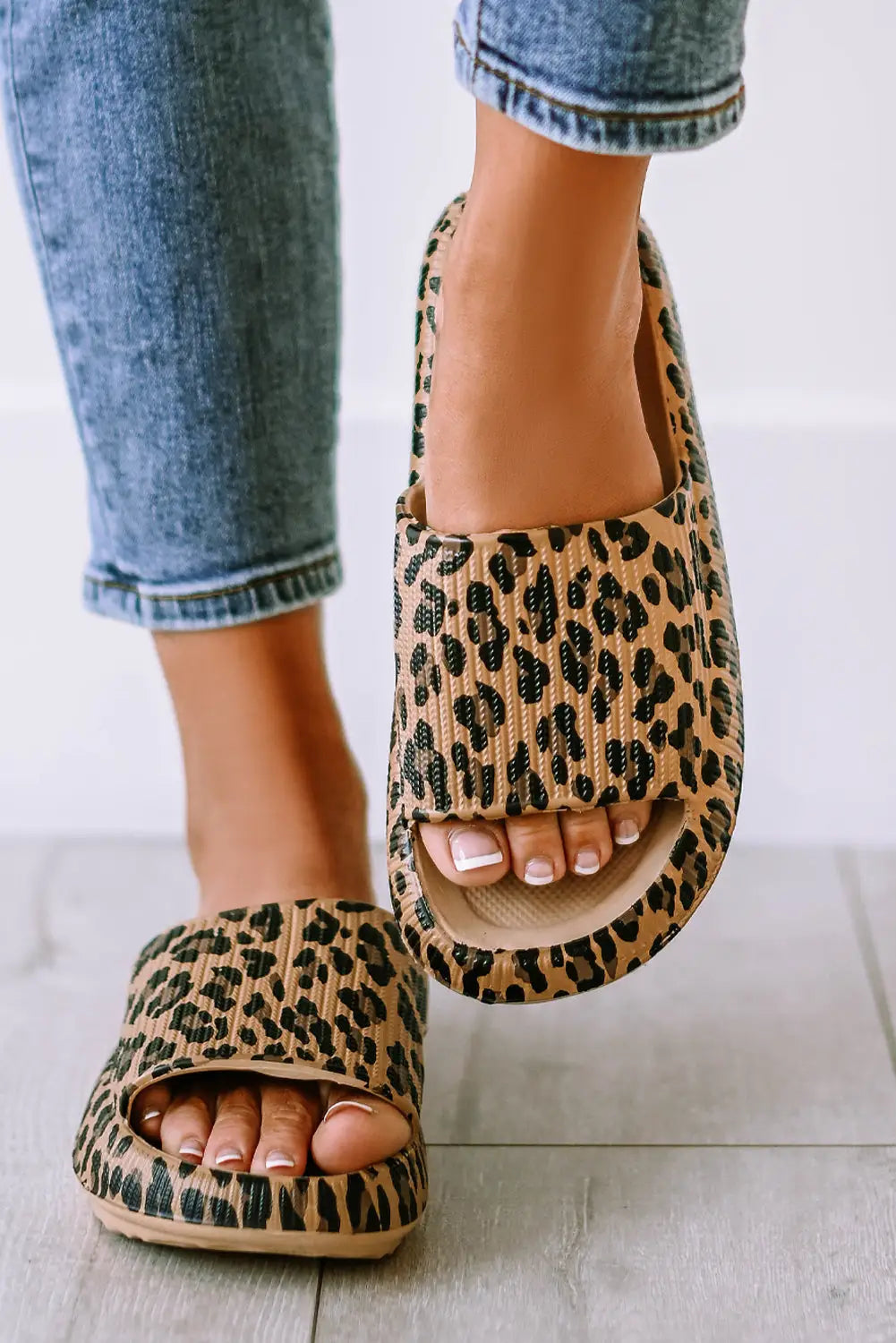 Black print thick sole slip on slippers - leopard / 37