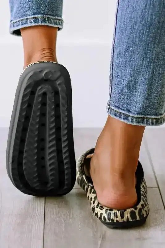 Black Print Thick Sole Slip On Slippers - Fashionfitz