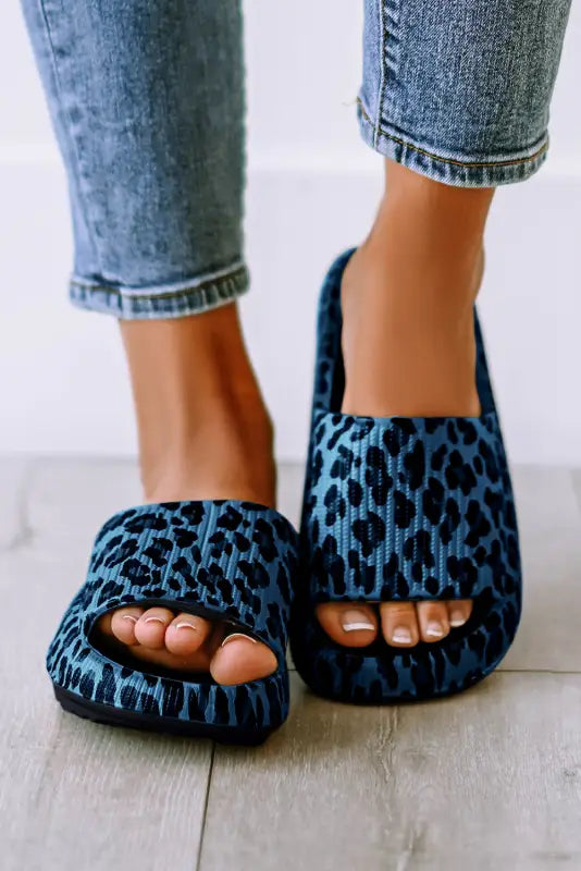 Black print thick sole slip on slippers