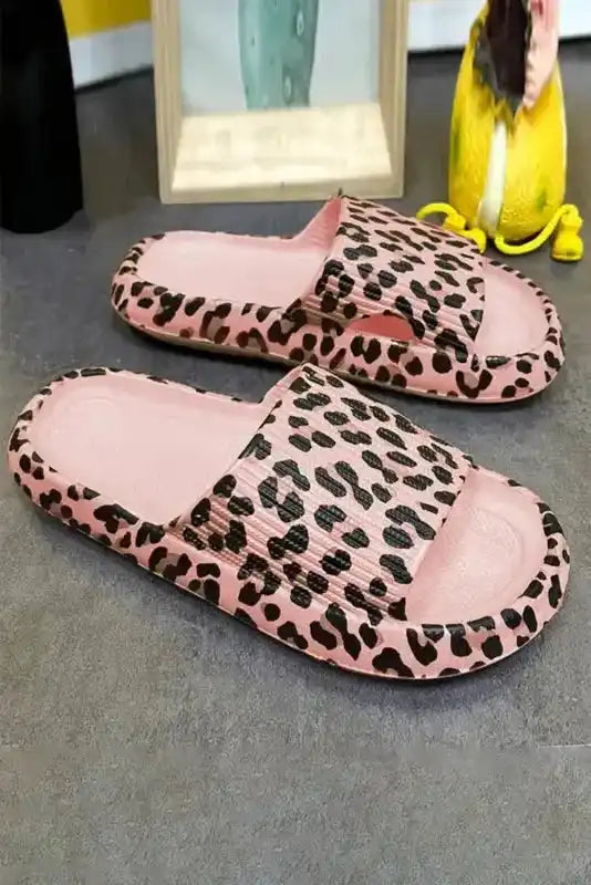 Black Print Thick Sole Slip On Slippers - Fashionfitz