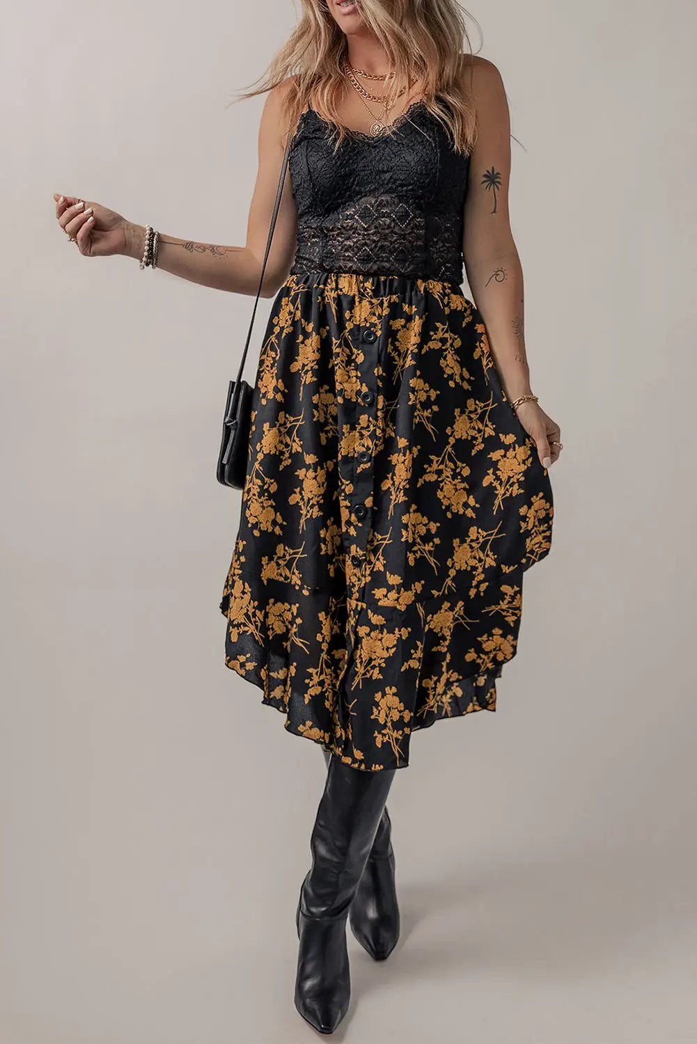Black printed elastic waist button decor floral ruffle skirt - skirts