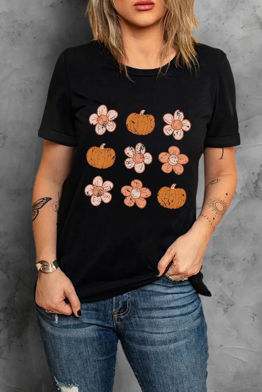 Black pumpkin flower print short sleeve graphic top - t-shirts