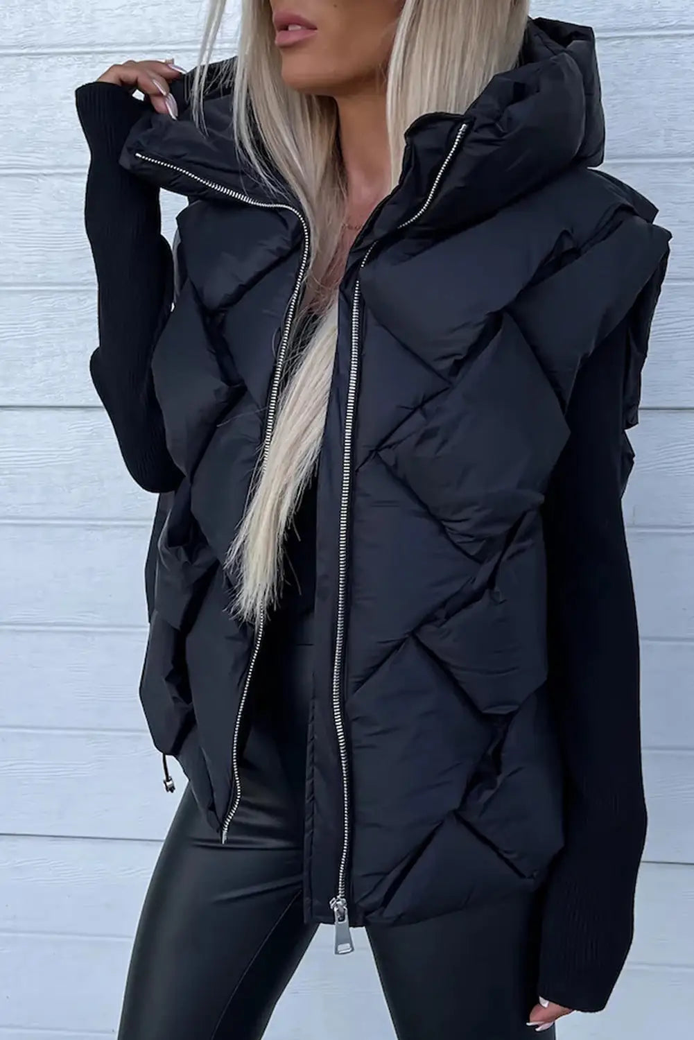 Black quilted zipper front hooded vest coat - l / 100% polyester - vests