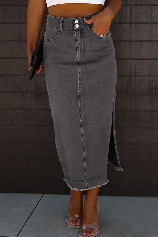 Black raw edge side slits buttoned midi denim skirt - l / 55% cotton + 42% viscose + 3% elastane - bottoms