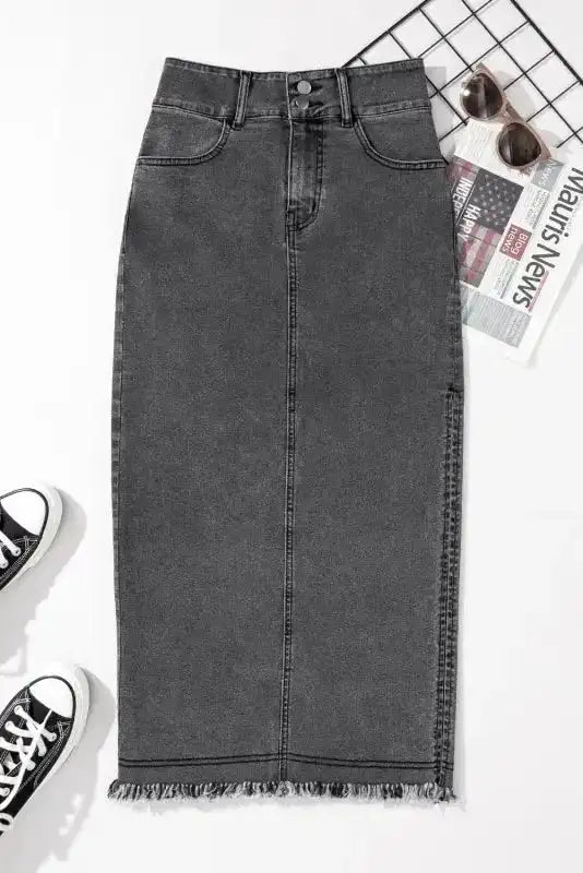 Black Raw Edge Side Slits Buttoned Midi Denim Skirt - Fashionfitz
