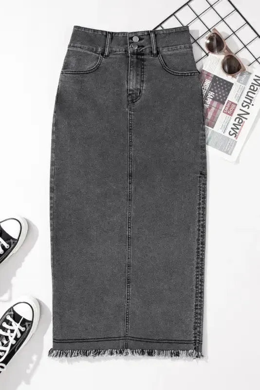 Black Raw Edge Side Slits Buttoned Midi Denim Skirt - Fashionfitz