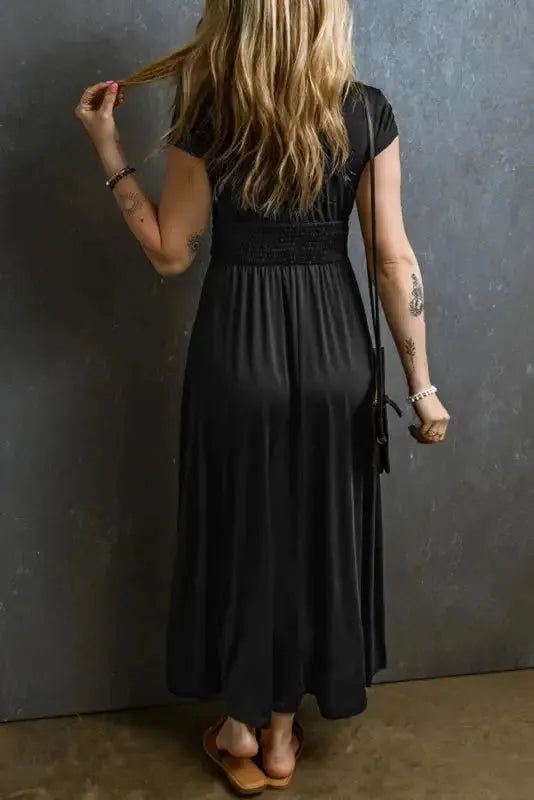 Black Short Sleeve Shirred High Waist V Neck Maxi Dress - Fashionfitz