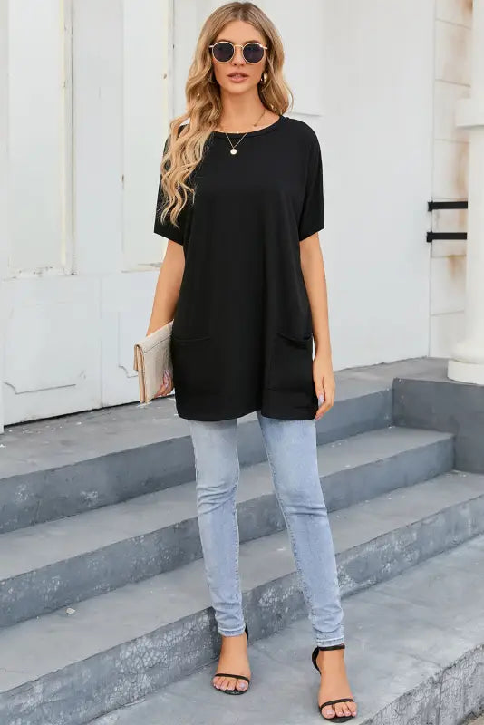 Black side pockets short sleeve tunic length plus size t shirt