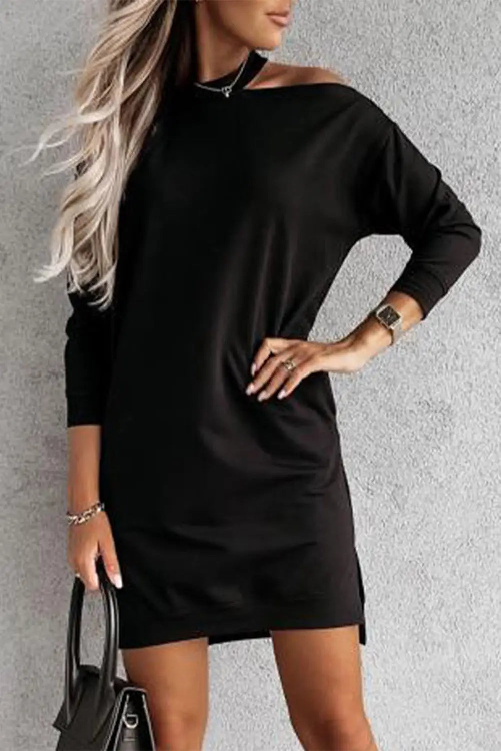 Black single cold shoulder t-shirt dress with slits - s /