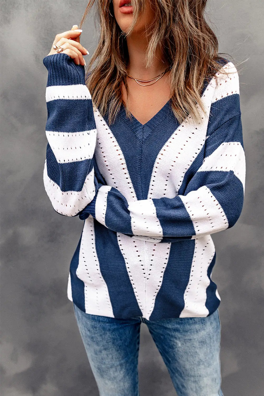 Black striped colorblock v neck knitted sweater - blue / xs