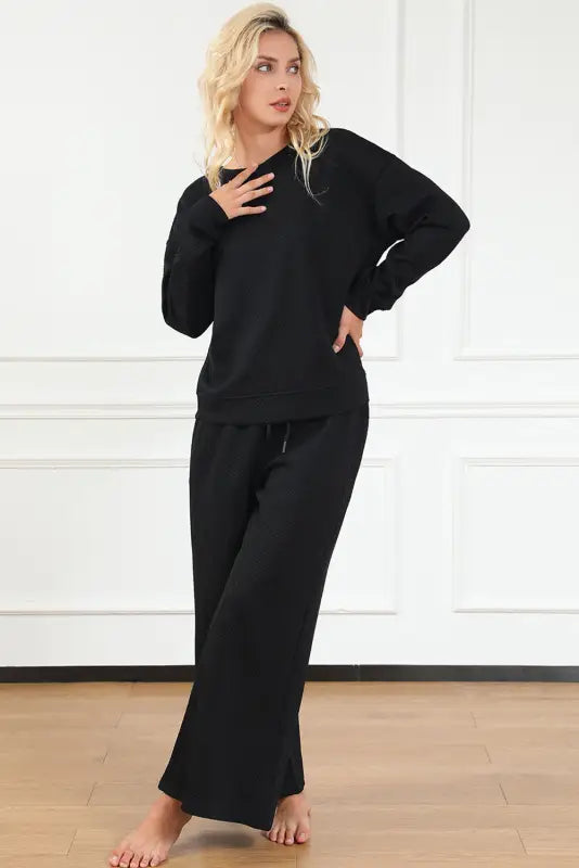 Black textured 2-piece slouchy loungewear set