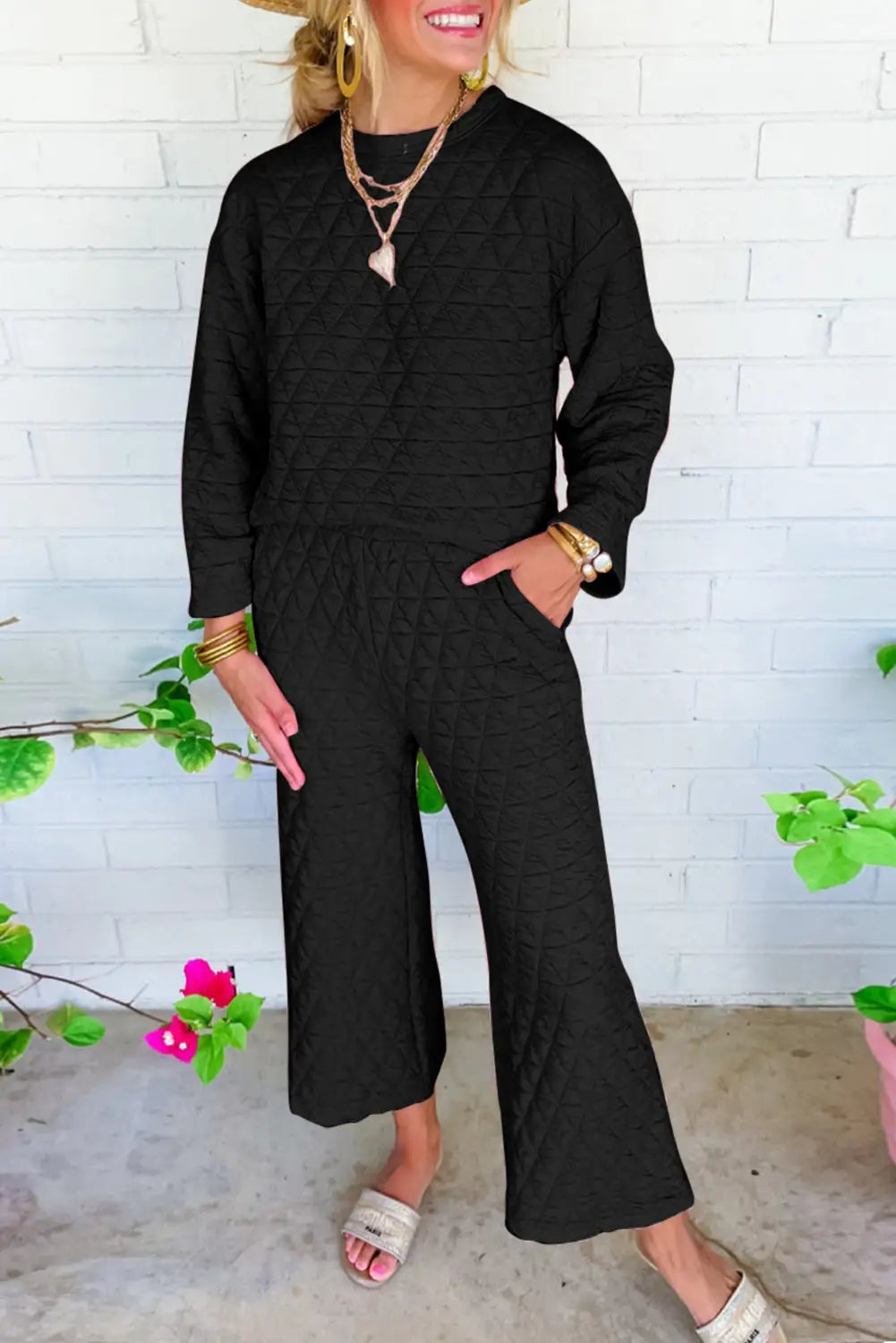 Black textured long sleeve top shorts outfit - 2xl / 95% polyester + 5% elastane - loungewear