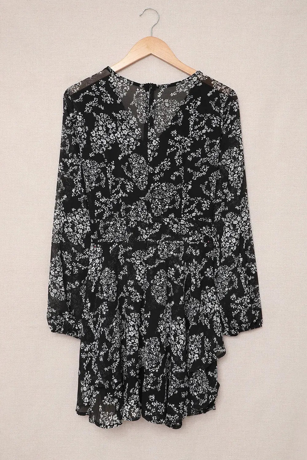 Black v neck baggy sleeve waist tie double layer ruffle hem leopard print dress - mini dresses