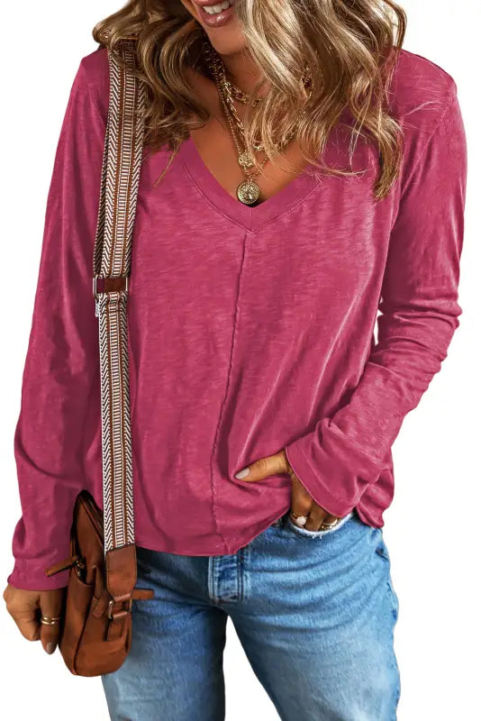 Black v neck center seam long sleeve tee - tops