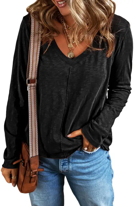 Black v neck center seam long sleeve tee - tops