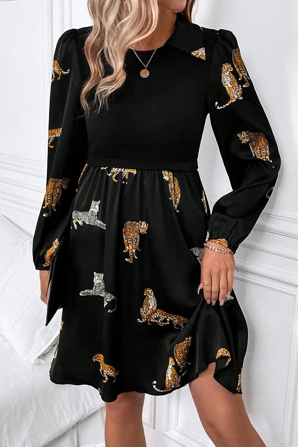 Black vivid leopard print long sleeve swing dress - l / 100% polyester - mini dresses